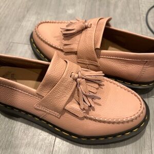 BRAND NEW DR. MARTENS ADRIAN NUBUCK LEATHER TASSLE LOAFERS women’s size 7